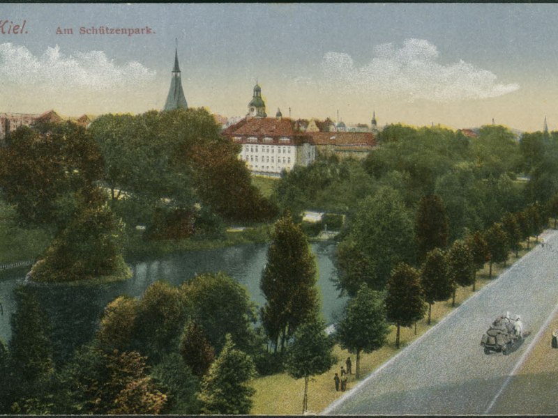 Am Schützenpark Kiel – Zwischen Schultafel und&nbsp;Schlagstock